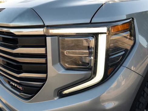 Used 2024 GMC Sierra 1500 AT4 w/ Technology Package image 37