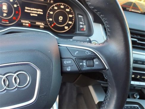 Used 2018 Audi Q7 3.0T Prestige image 17