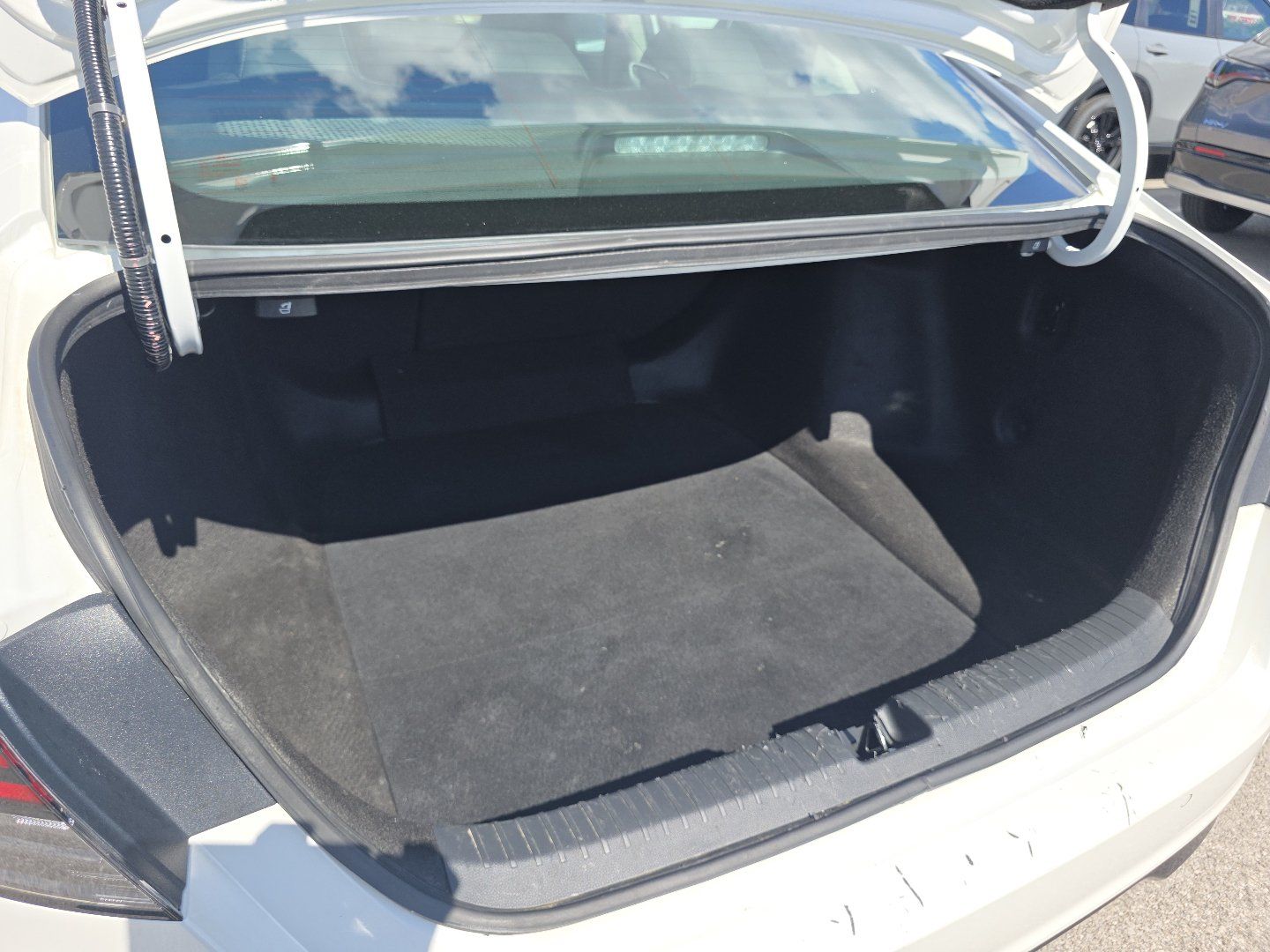 Certified 2024 Honda Accord EX-L image 17