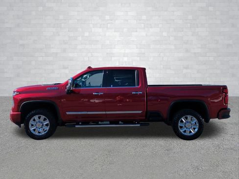 Used 2025 Chevrolet Silverado 2500 High Country w/ Technology Package image 9