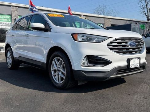 Used 2021 Ford Edge SEL image 4