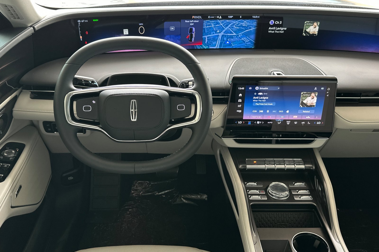 New 2026 Lincoln Nautilus Premier w/ Equipment Group 102A AWD/4WD image 13