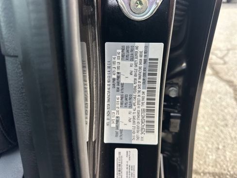 Used 2025 MAZDA MAZDA3 s image 35