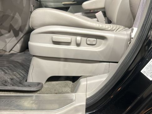 Used 2015 Honda Odyssey Touring image 20