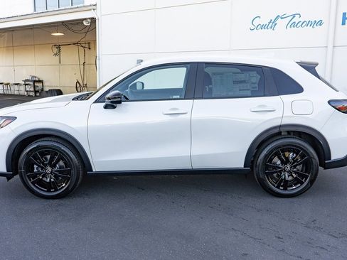 New 2026 Honda HR-V Sport image 9