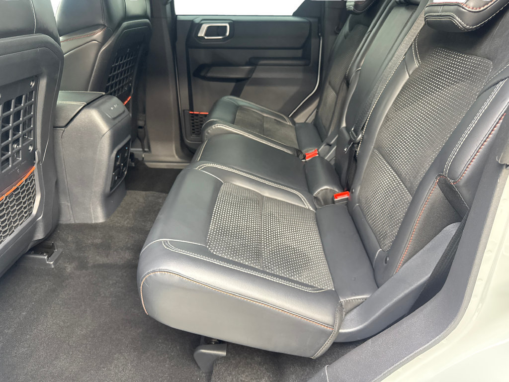 Used 2024 Ford Bronco Raptor w/ Interior Carbon Fiber Pack 6 AWD/4WD image 37