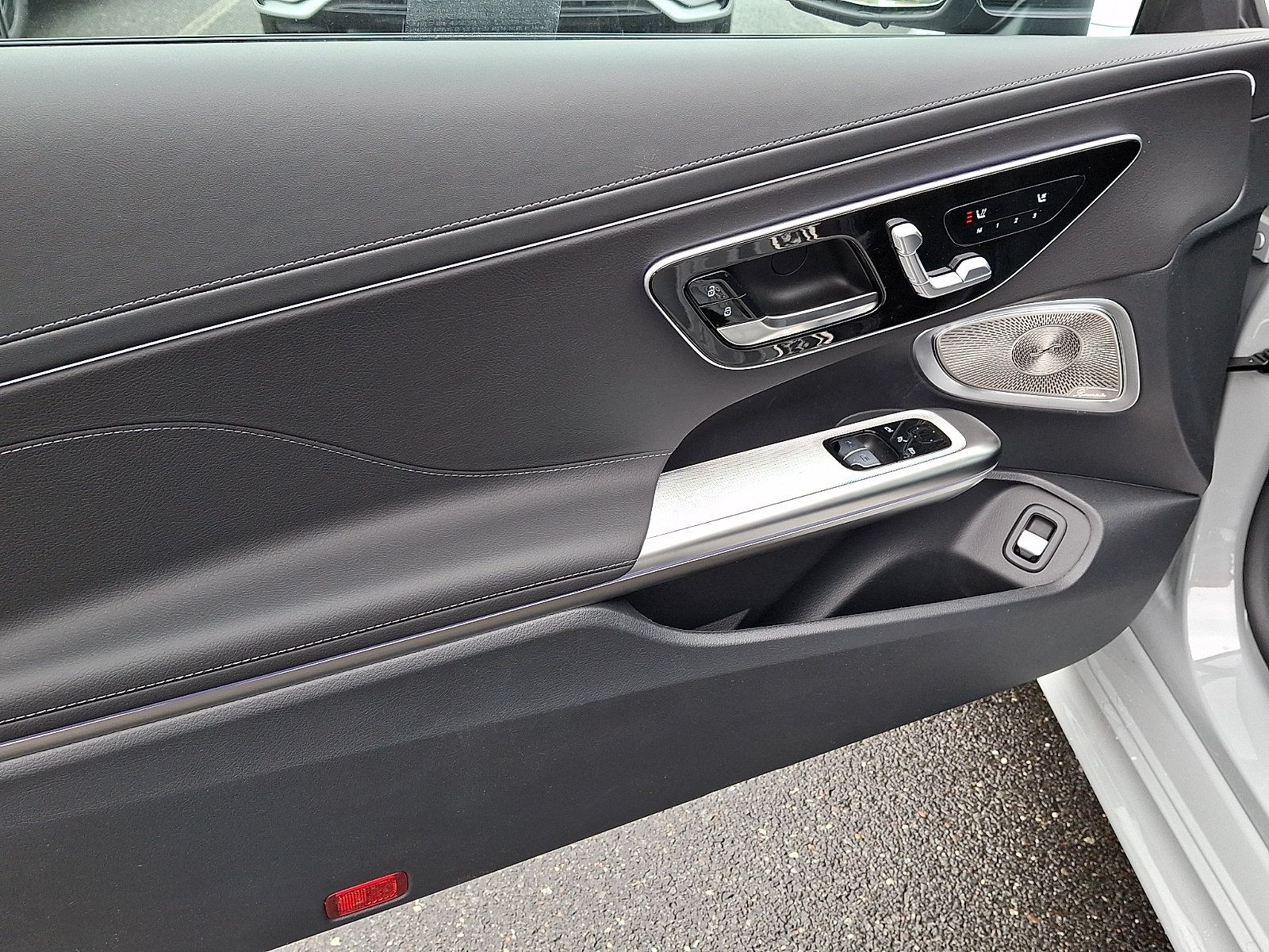 New 2026 Mercedes-Benz CLE 450 4MATIC Coupe image 6