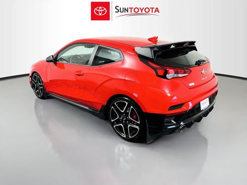 Used 2022 Hyundai Veloster N FWD image 6