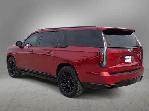 Used 2022 Cadillac Escalade ESV Sport Platinum AWD/4WD image 6