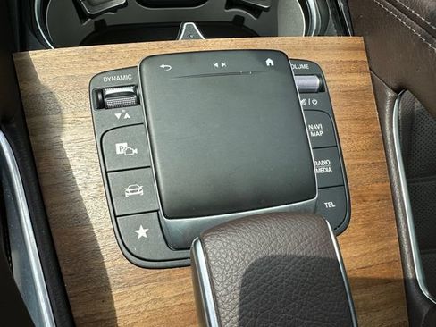 Used 2023 Mercedes-Benz GLS 450 4MATIC image 21