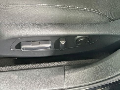 Used 2025 Honda Accord Sport image 13