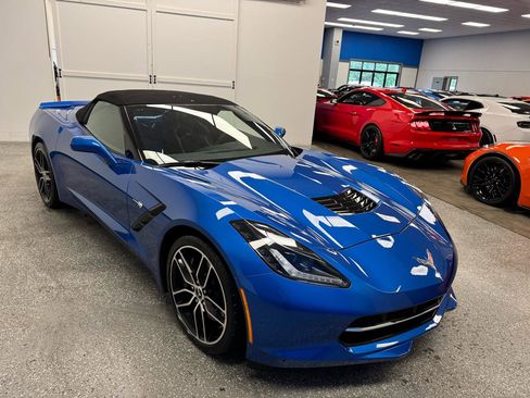 Used 2016 Chevrolet Corvette Stingray Convertible w/ Battery Protection Package RWD image 32