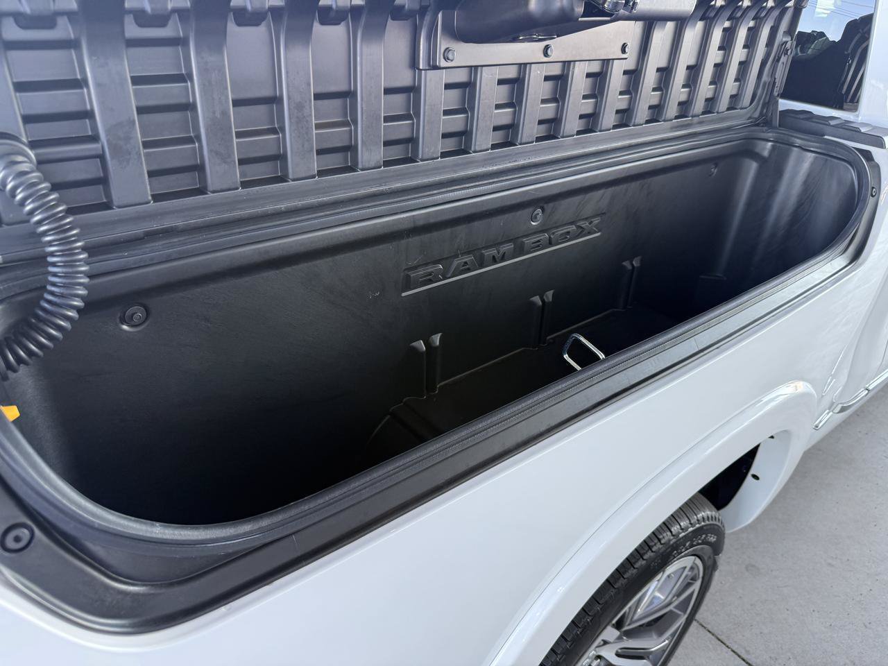 Used 2025 RAM 1500 Tungsten w/ Trailer Tow Group AWD/4WD image 71