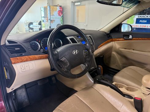 Used 2010 Hyundai Sonata Limited FWD image 9