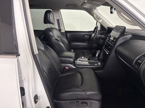 Used 2023 Nissan Armada SV RWD image 43