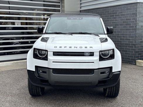 New 2026 Land Rover Defender 110 V8 AWD/4WD image 2
