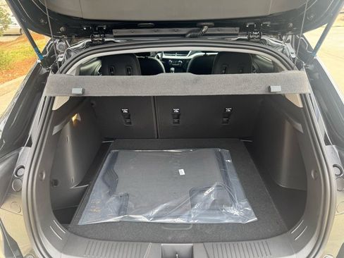 New 2026 Chevrolet Trax LT w/ Sunroof Package image 22