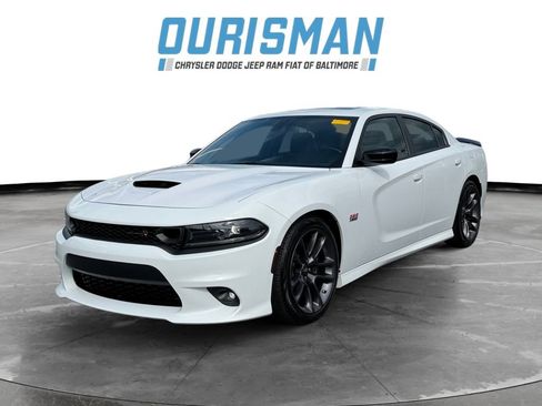 Used 2023 Dodge Charger Scat Pack w/ Plus Group RWD image 2