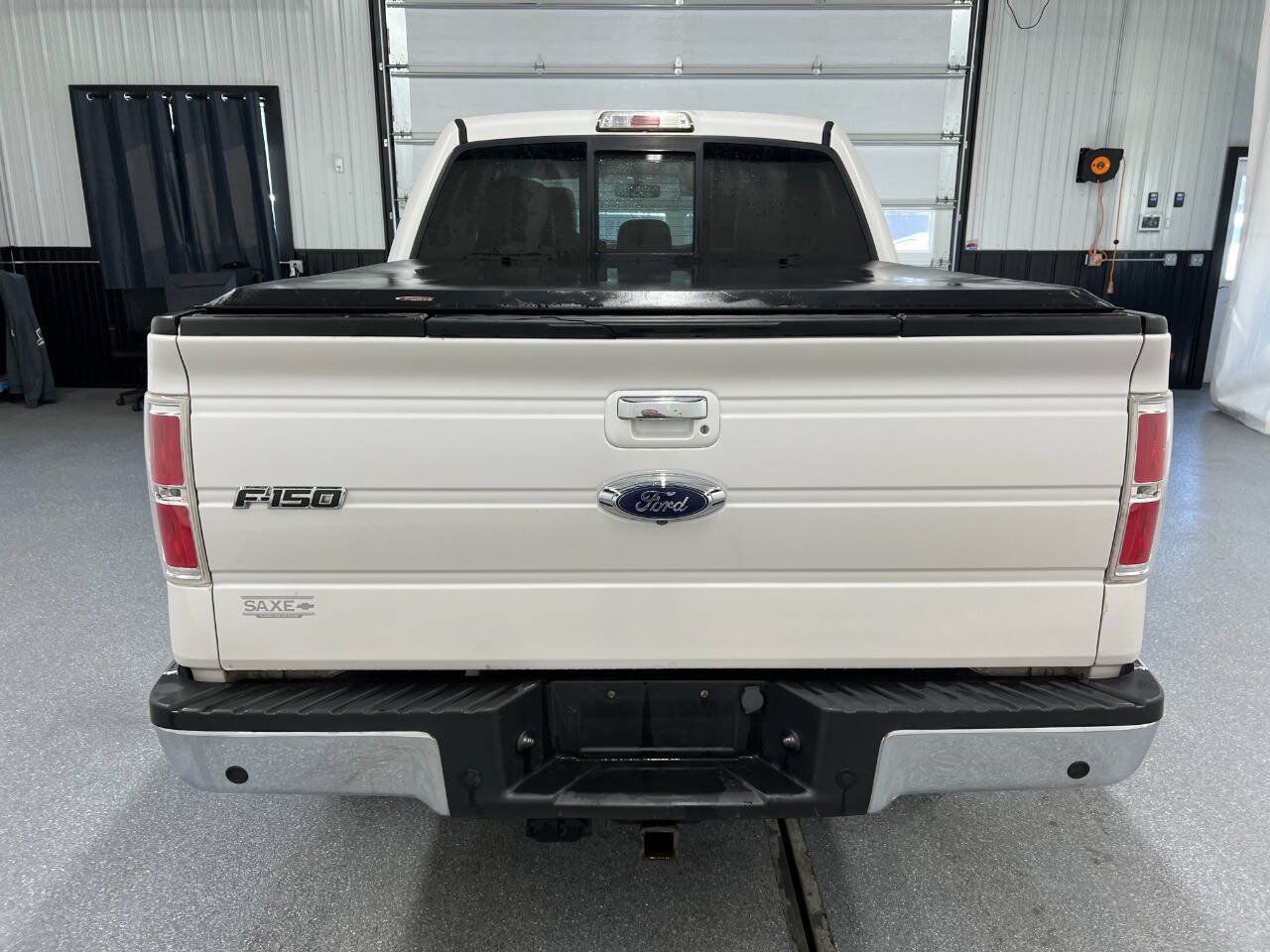 Used 2014 Ford F150 Lariat w/ Equipment Group 502A Luxury AWD/4WD image 4