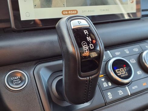 Used 2020 Land Rover Defender 110 X image 24