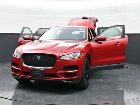 Used 2019 Jaguar F-PACE Premium AWD/4WD image 43