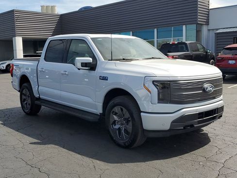 New 2025 Ford F150 Lightning Lariat image 2