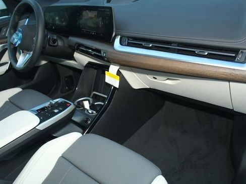 New 2026 BMW X1 xDrive28i w/ Technology Package image 23