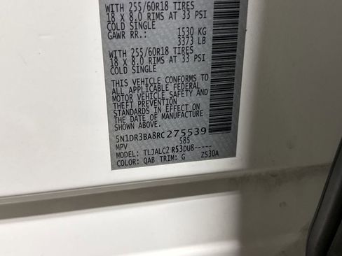 Used 2024 Nissan Pathfinder SV image 27