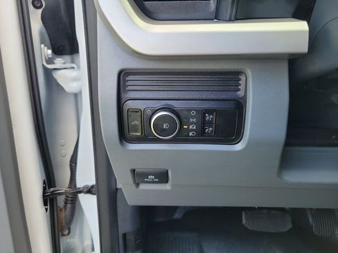 Used 2024 Ford F250 XL w/ 360-Degree Camera Package AWD/4WD image 19