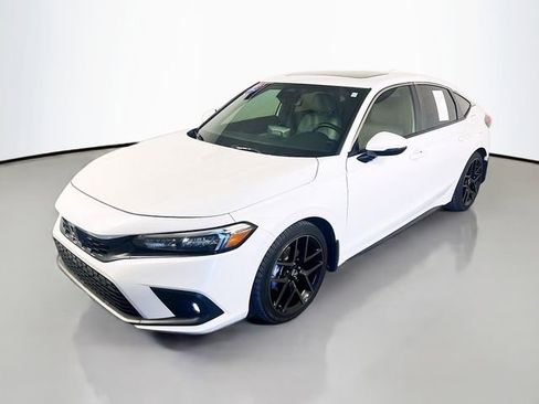 Used 2023 Honda Civic Sport Touring image 4