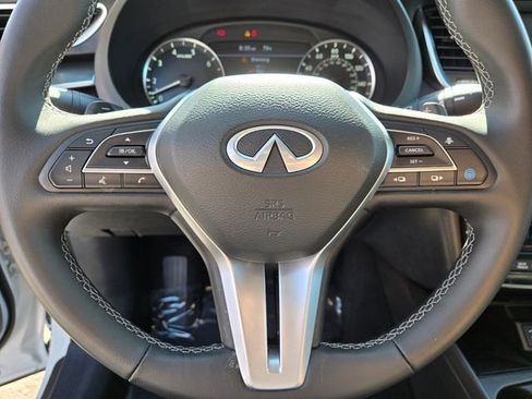 Certified 2025 INFINITI QX50 Pure image 25