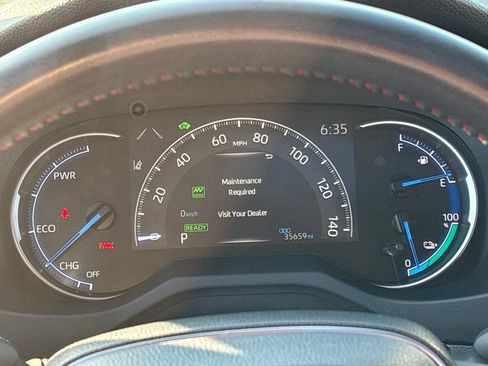 Used 2024 Toyota RAV4 SE w/ Weather & Moonroof Package AWD/4WD image 27