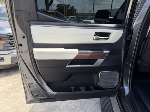 Used 2022 Toyota Tundra Capstone AWD/4WD image 16
