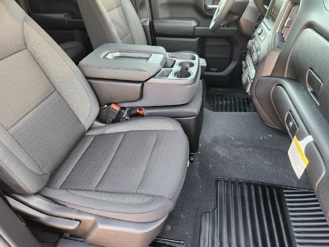 New 2026 Chevrolet Silverado 2500 Custom w/ Custom Value Package AWD/4WD image 19