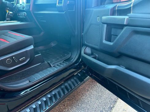 Used 2016 Ford F150 XLT w/ Equipment Group 302A Luxury AWD/4WD image 29