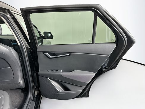 Used 2024 Kia Niro Wind w/ Wind Preserve Package FWD image 30