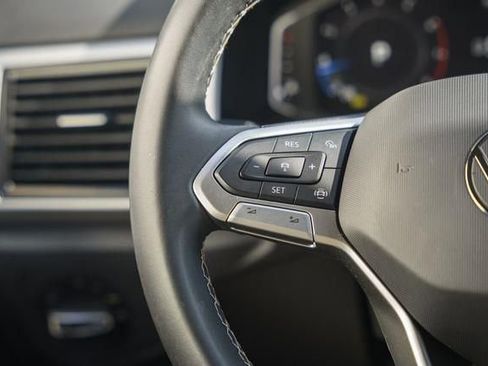 Used 2023 Volkswagen Atlas Cross Sport SE w/ Panoramic Sunroof Package image 23