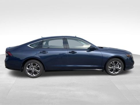 Used 2025 Honda Accord EX-L image 28