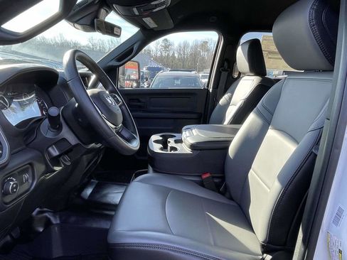 New 2026 RAM 3500 Tradesman image 25