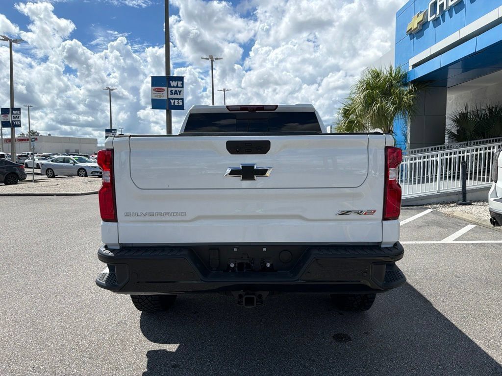 Used 2026 Chevrolet Silverado 1500 ZR2 AWD/4WD image 8