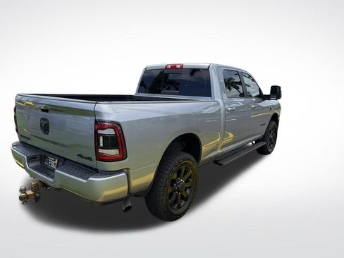 Used 2023 RAM 2500 Laramie AWD/4WD image 3