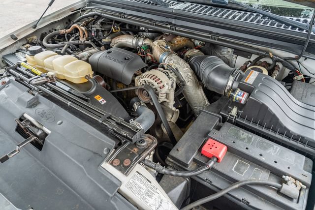 Used 2001 Ford F350 Lariat AWD/4WD image 11