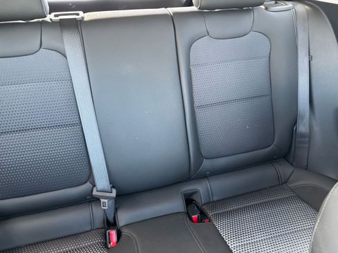 Used 2025 Chevrolet Trax LT w/ LT Convenience Package image 36