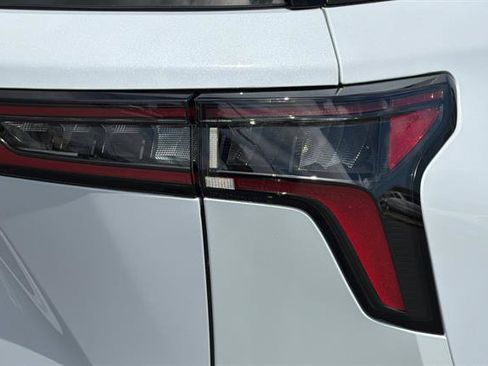 New 2026 Chevrolet Equinox RS w/ Convenience Package III AWD/4WD image 33