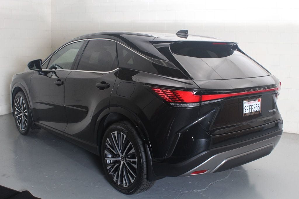 Used 2023 Lexus RX 350 Premium Plus w/ Accessory Package (Z1) FWD image 2