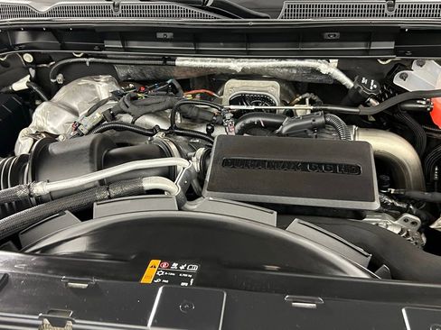 Used 2024 GMC Sierra 3500 Denali Ultimate image 33