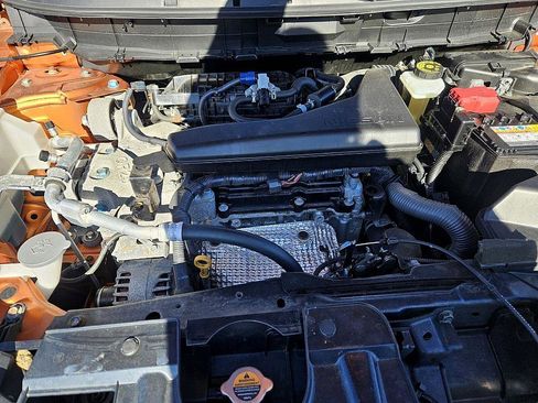 Used 2020 Nissan Rogue SV image 17