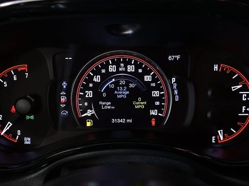 Used 2024 Dodge Durango SXT image 4