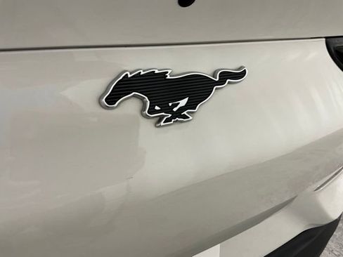 Used 2022 Ford Mustang Mach-E Select w/ Comfort/Technology Package image 5