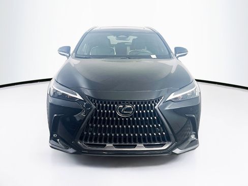 Used 2024 Lexus NX 250 FWD image 2